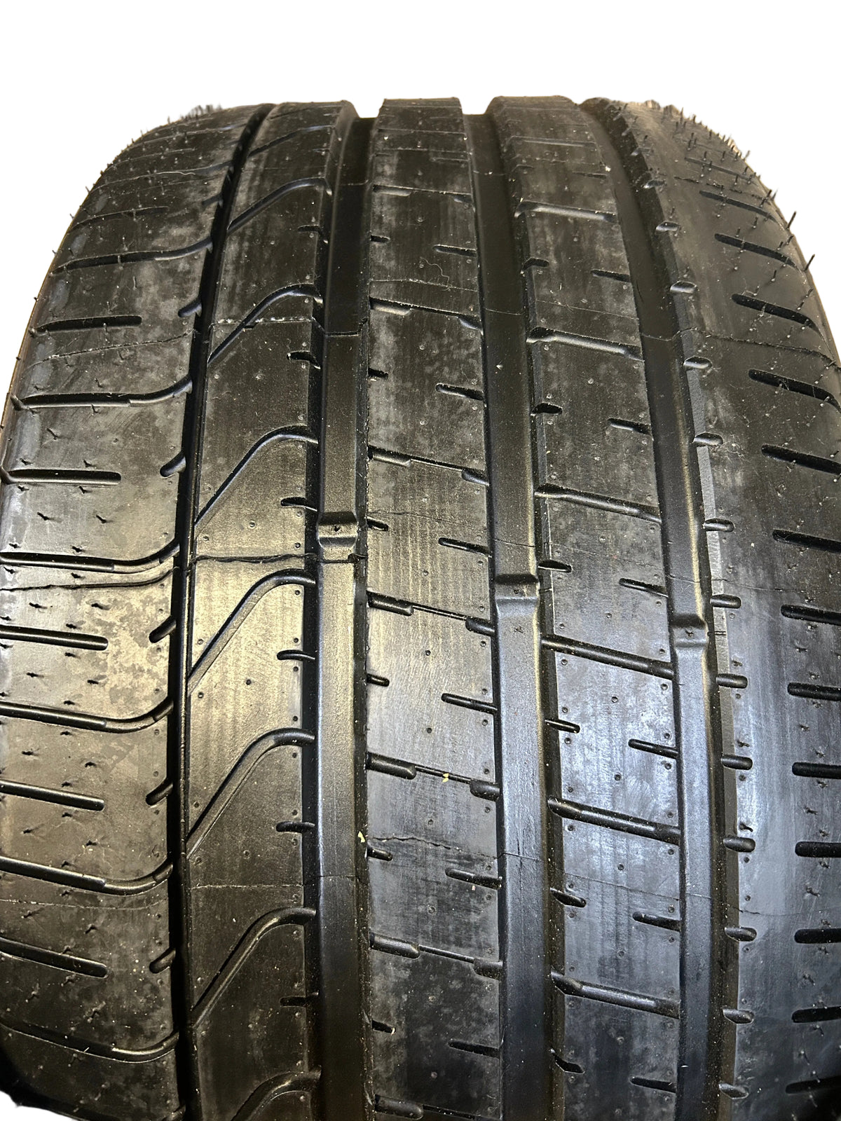 NOS PIRELLI P ZERO (*) BSW P 325 35 20 108Y UHP TIRE 2422700