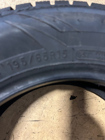 COOPER EVOLUTION WINTER BSW P 195 65 15 95T XL WINTER TIRE 166127006