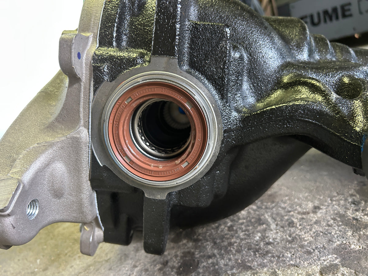 FORD MUSTANG 24-26 8.8 33T5 S550 DIFFERENTIAL MR3Z-4000-B RWD AUTOMATIC TRANSMISSION