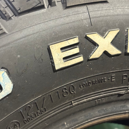 MICKEY THOMSPON BAJA LEGEND EXP RWL LT 285 70 17 121/118Q HYBRID ALL TERRAIN TIRE 90000067178