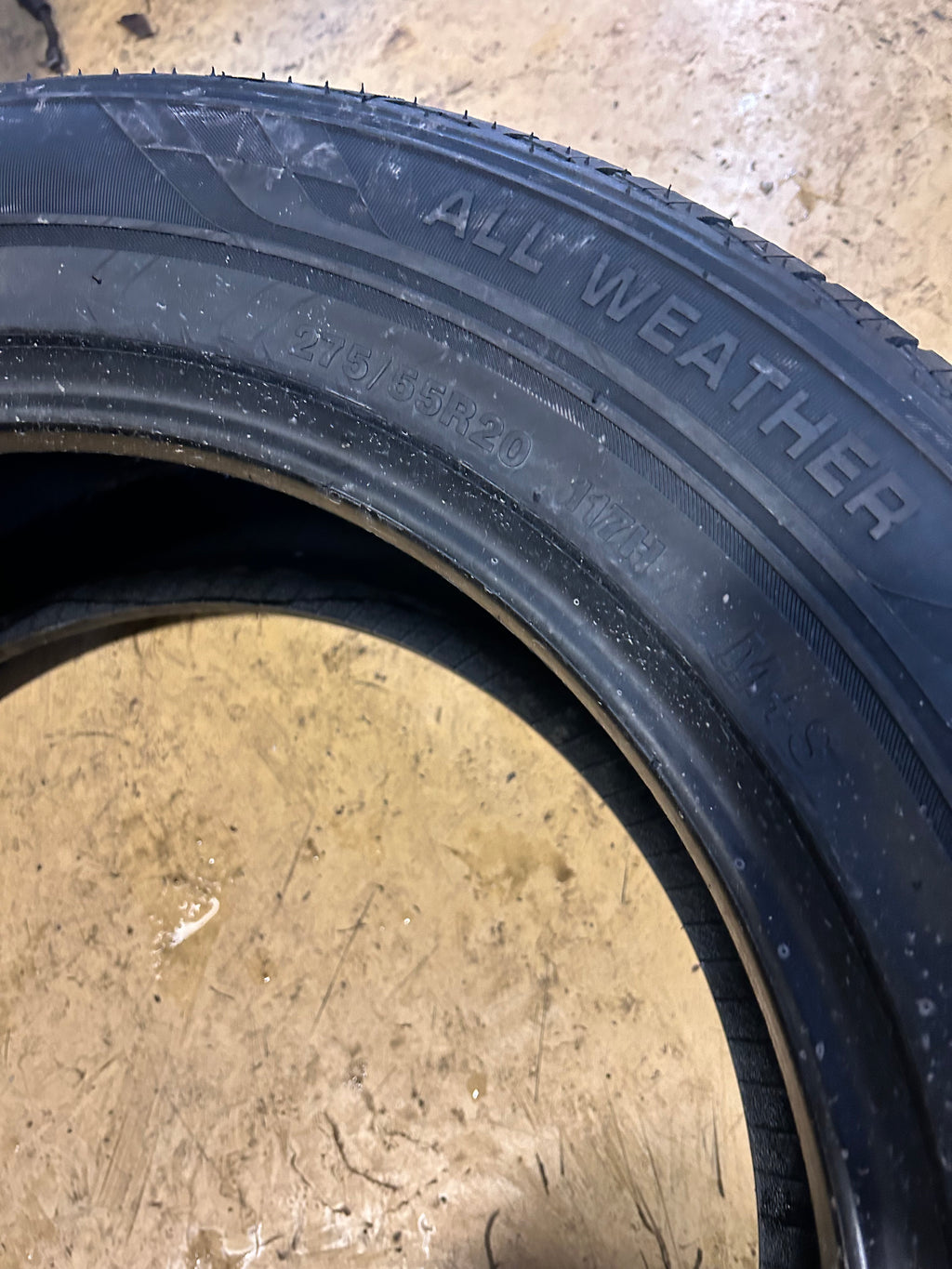 LEXANI LXHT-206 BSW P 275 55 20 117H HIGHWAY TIRE LXST2062055010