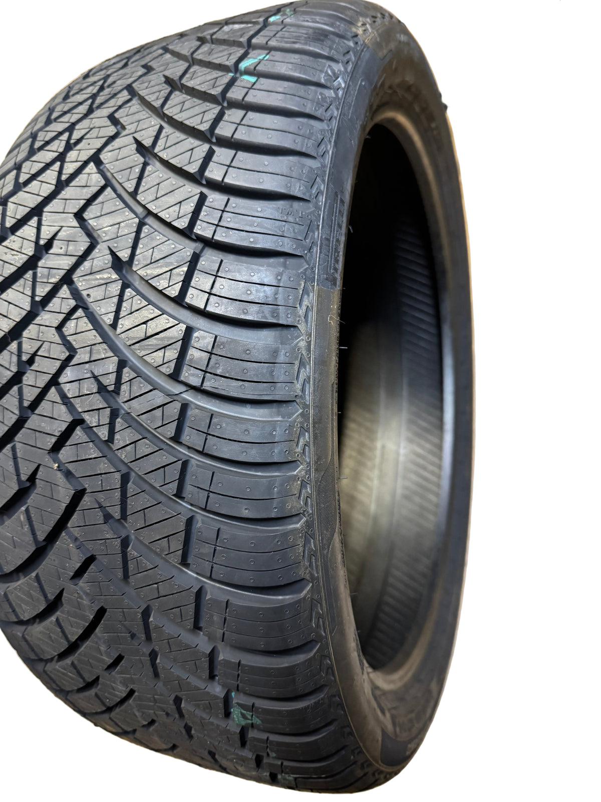 2 PIRELLI CINTURATO WEATHER ACTIVE P 225 40 18 92W XL ALL WEATHER TIRE 4163400
