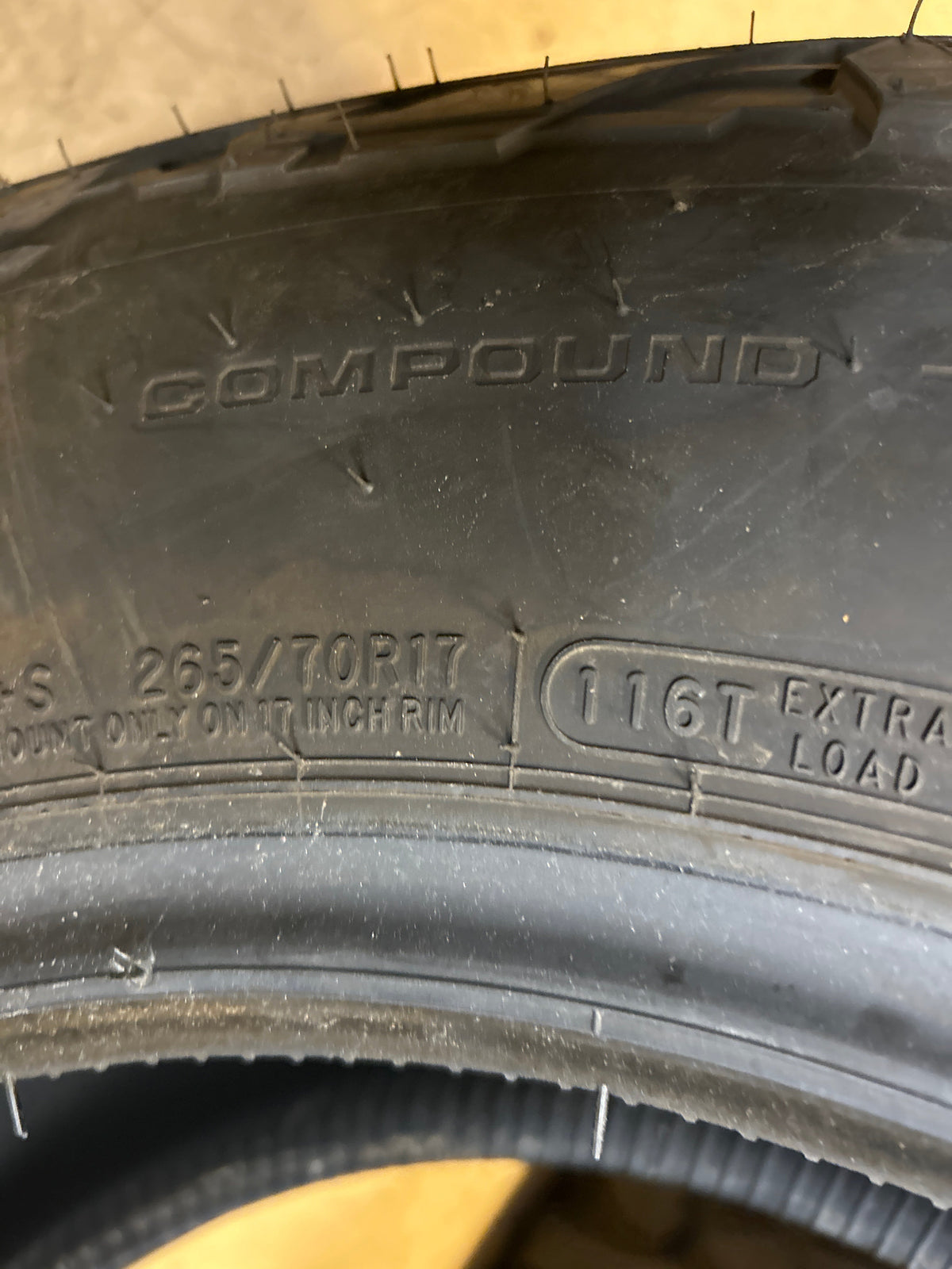 USED MICKEY THOMPSON BAJA BOSS A/T BSW P 265 70 17 116T XL TERRAIN 340016003