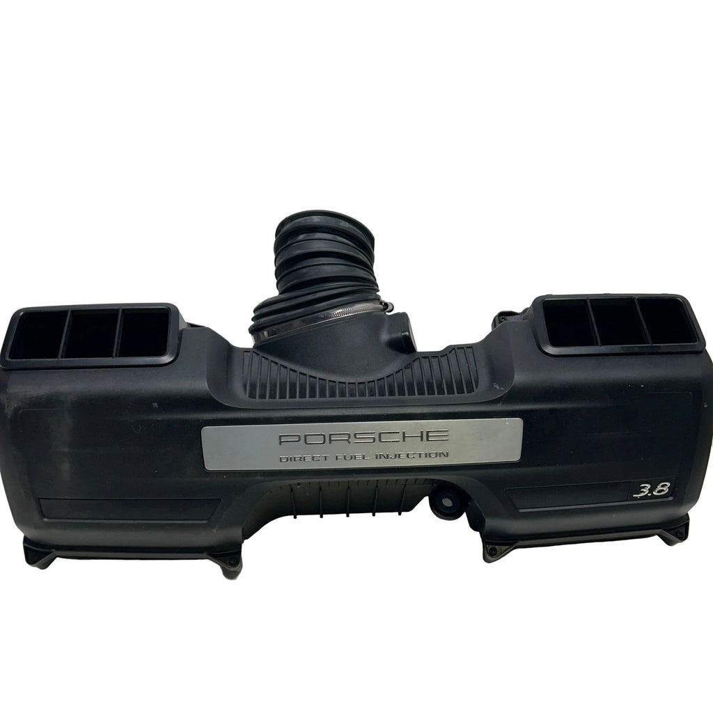 PORSCHE AIR FILTER AND HOUSING ASSEMBLY SLIGHT DAMAGE SHOWN  99711002231