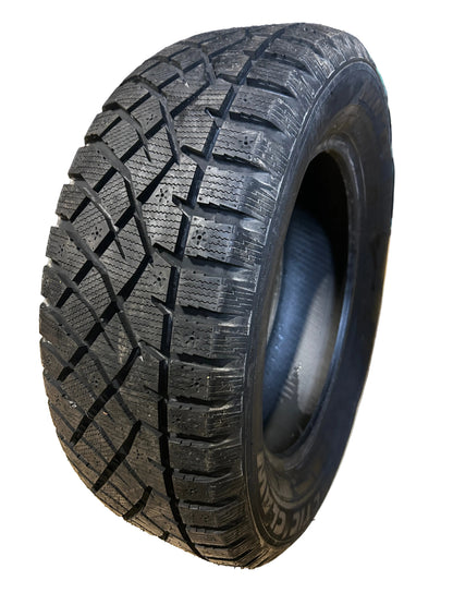VANGUARD ARCTIC CLAW WINTER WXI BSW P 215 60 16 95T WINTER TIRE ARC48