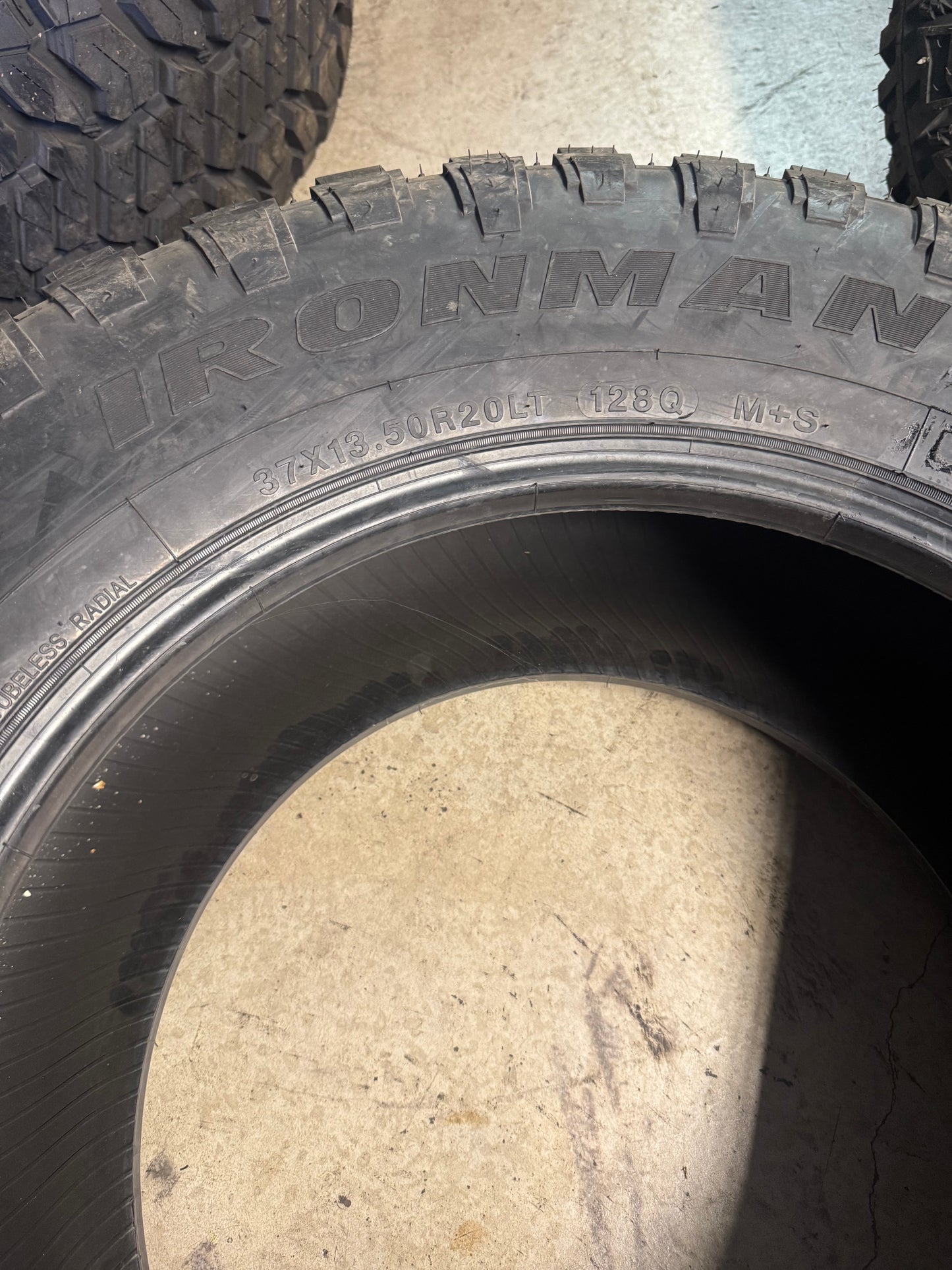 NOS IRONMAN ALL COUNTRY M/T BSW LT 37 13.5 20 128Q 12PLY MUD TERRAIN TIRE 98372