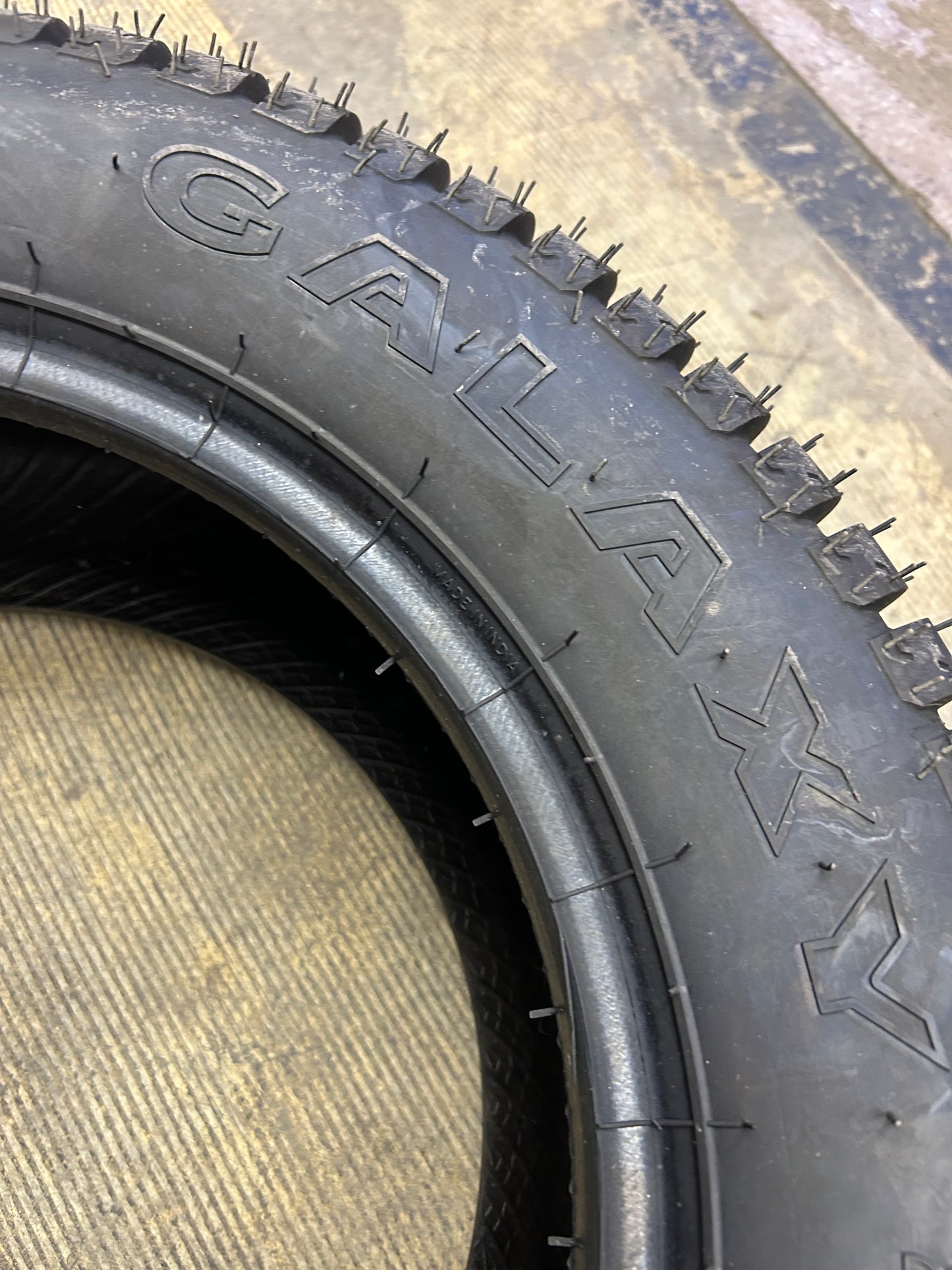 GALAXY MIGHTY MOW-TS BSW  25 8.5 14 6PLY LAWN TIRE 485629
