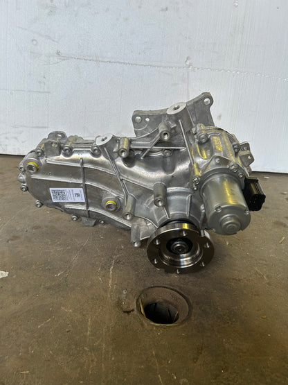 FORD TRANSFER CASE ASSEMBLY ML3Z7A195AK
