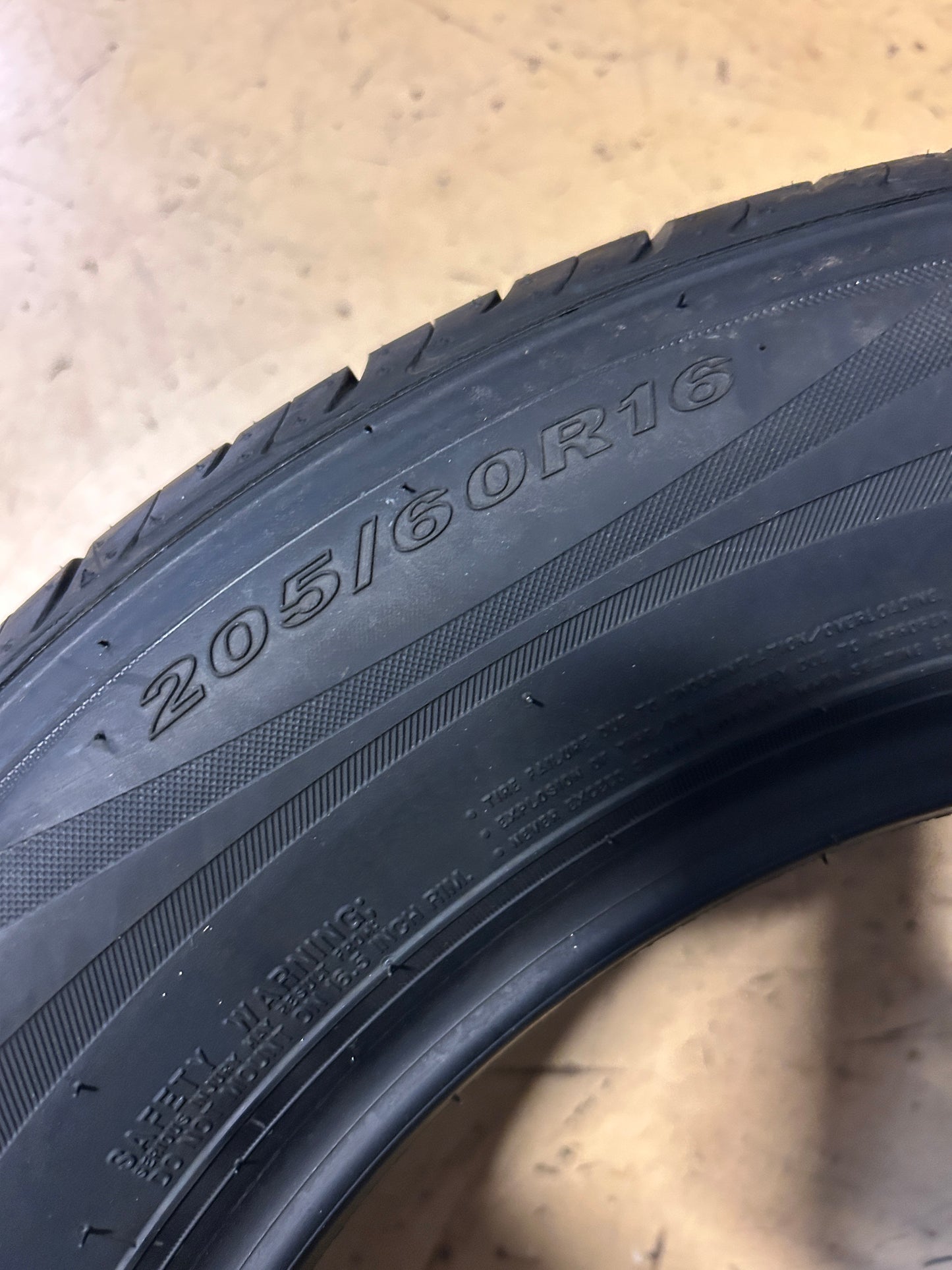 NEXEN CP672 BSW P 205 60 16 92H SL ALL SEASON TIRE 11261NXK