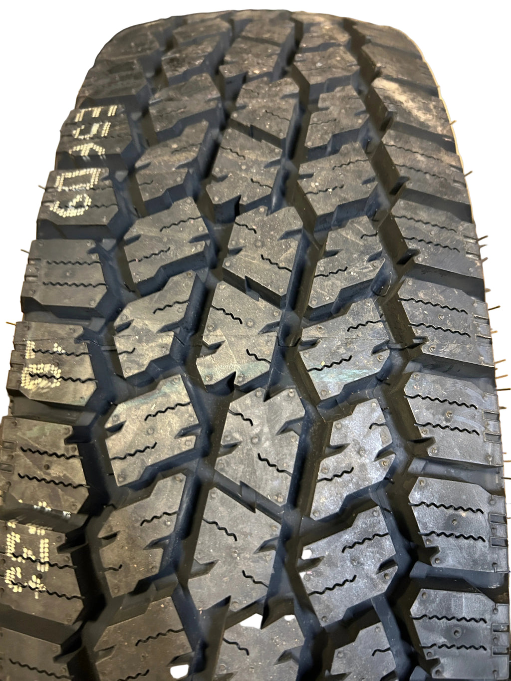 YOKOHAMA GEOLANDAR A/T4 G018 BSW LT 235 80 17 120/117S 10PLY ALL TERRAIN TIRE 110101820