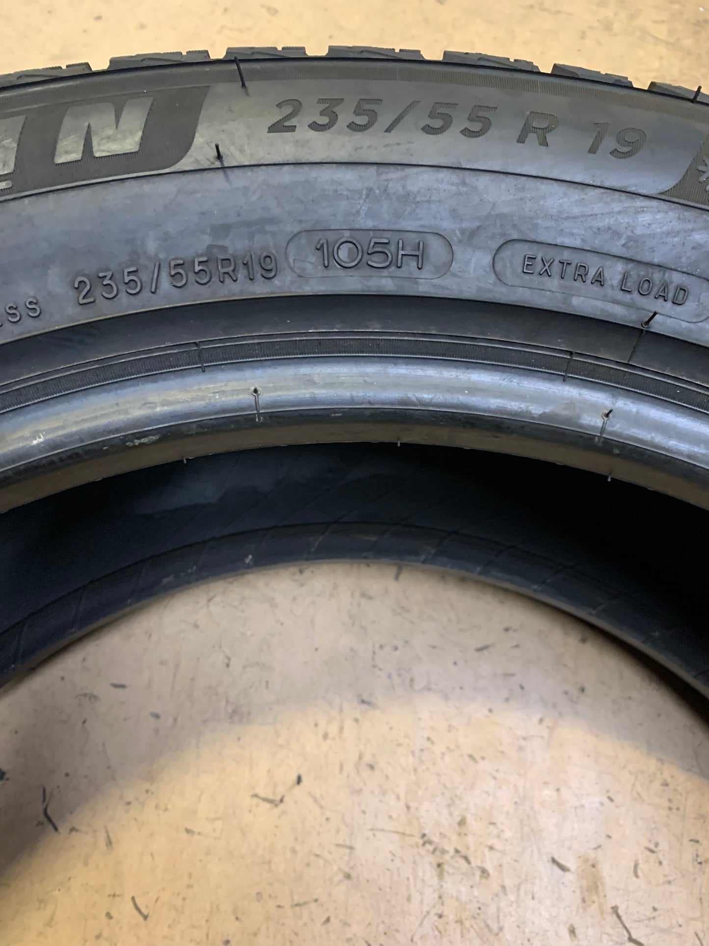 MICHELIN X-ICE SNOW SUV BSW P 235 55 19 105H XL WINTER TIRE 36547