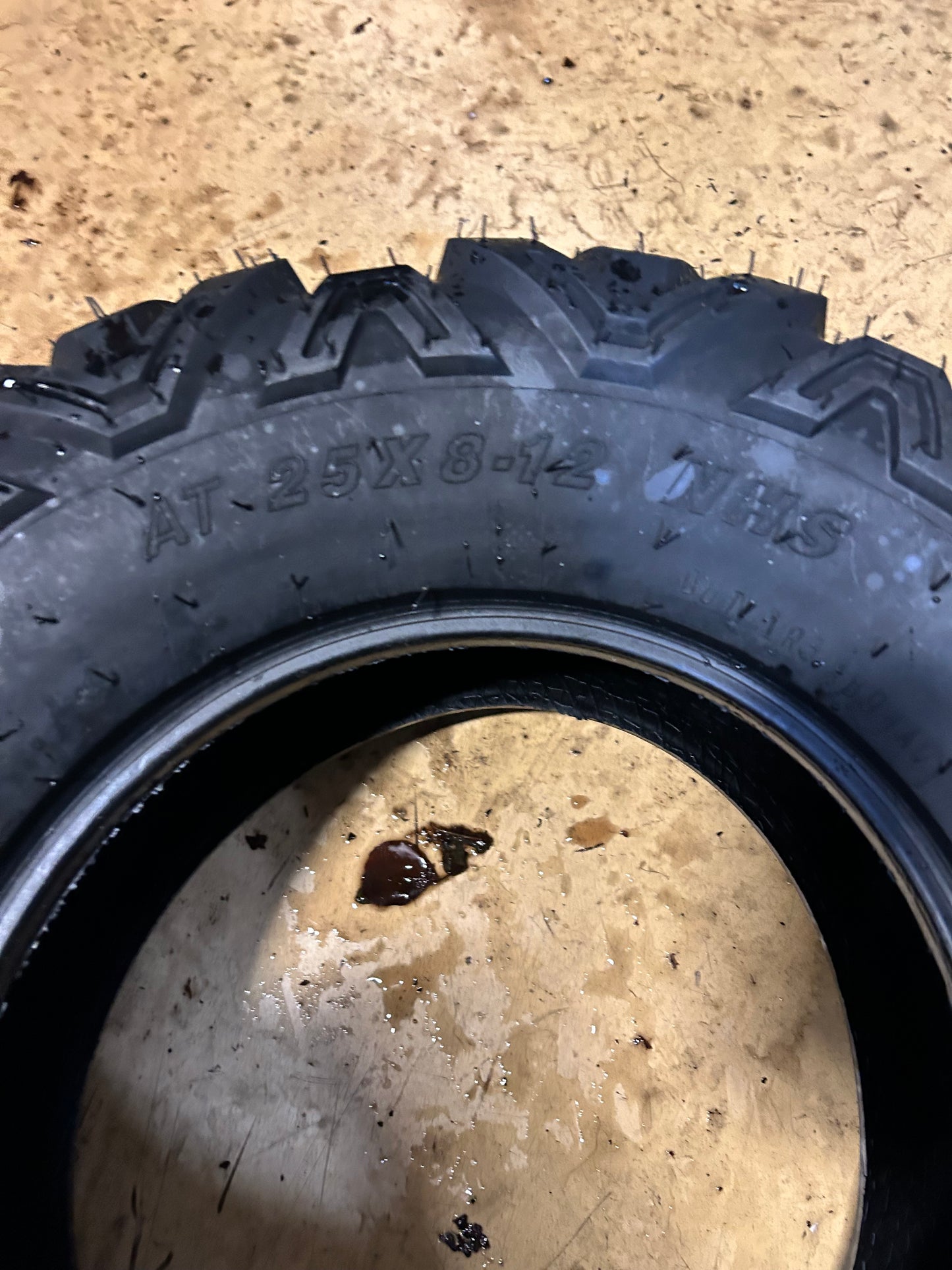 MOTOOS BSW AT 25 8 12 6PLY ATV/UTV TIRE M25812