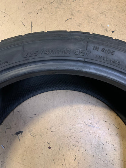 2 USED OS YOKOHAMA ADVAN A052 BSW P  225 40 18 92Y XL SUMMER TIRE 110115210