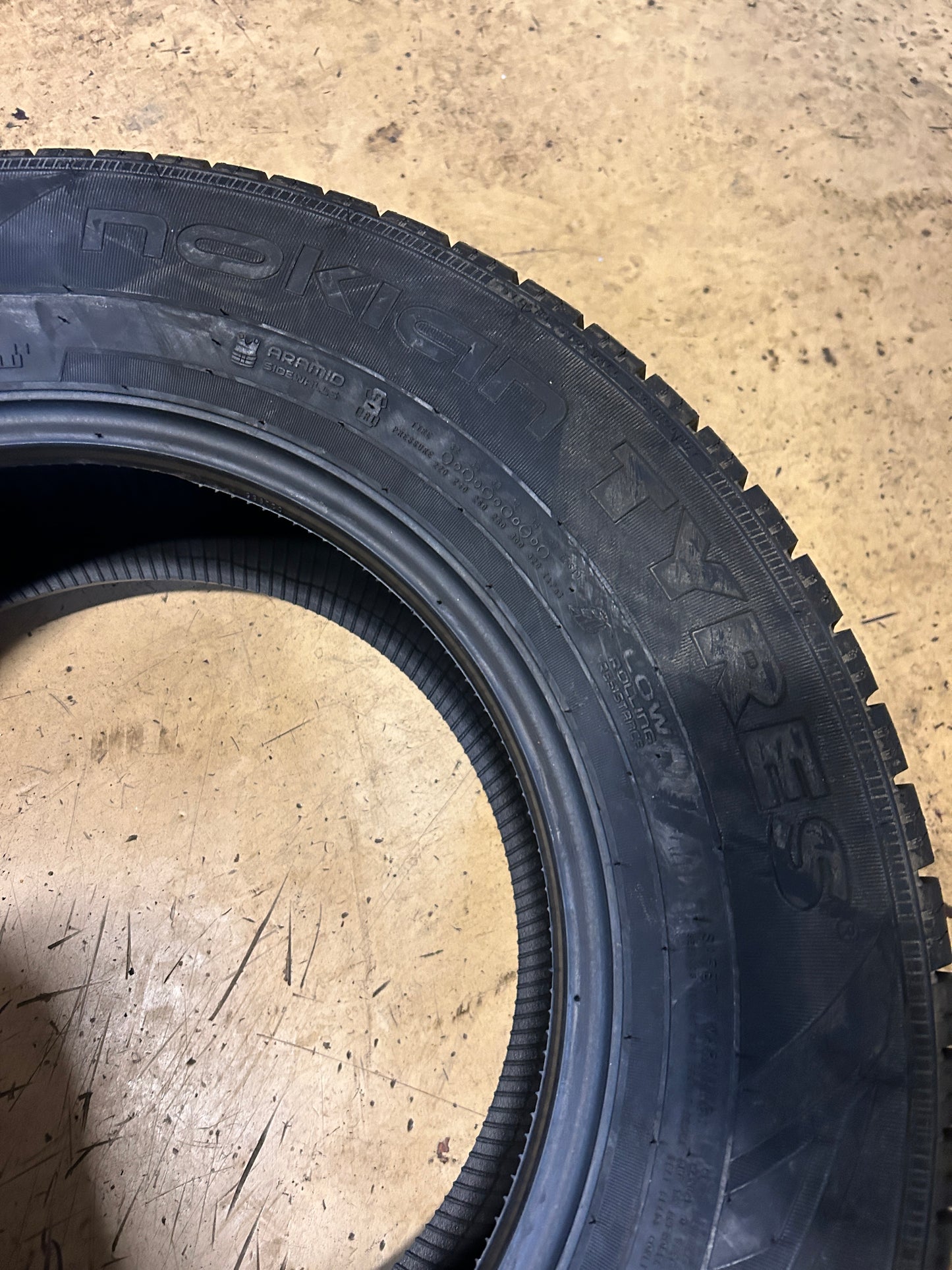 NOKIAN ONE BSW P 235 65 16 103T ALL SEASON TIRE T431349