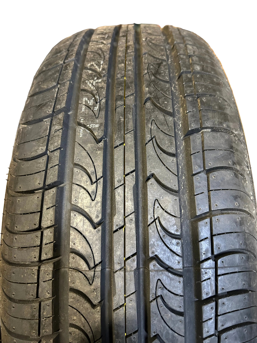 NEXEN CLASS PREMIERE CP672 BSW P 215 60 16 95H ALL SEASON TIRE 11050NXK