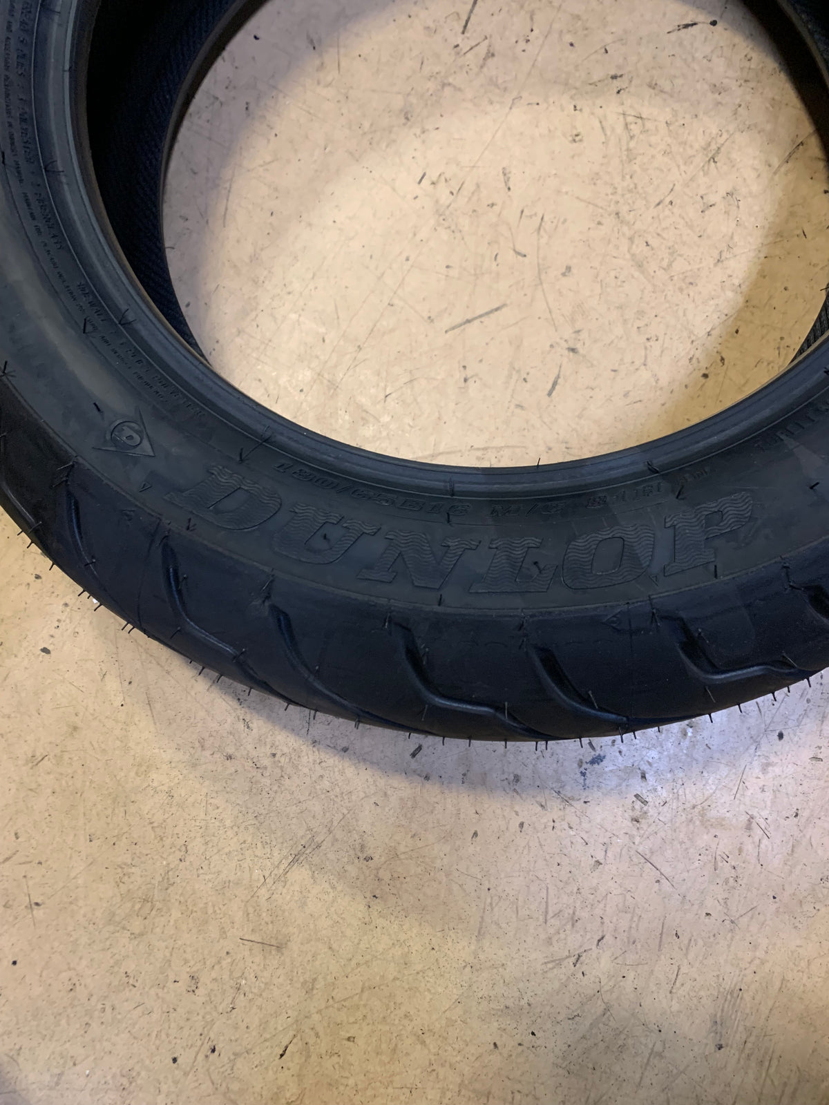DUNLOP AMERICAN ELITE BSW P 180 65 16 81H REAR MOTORCYCLE TIRE 45131267