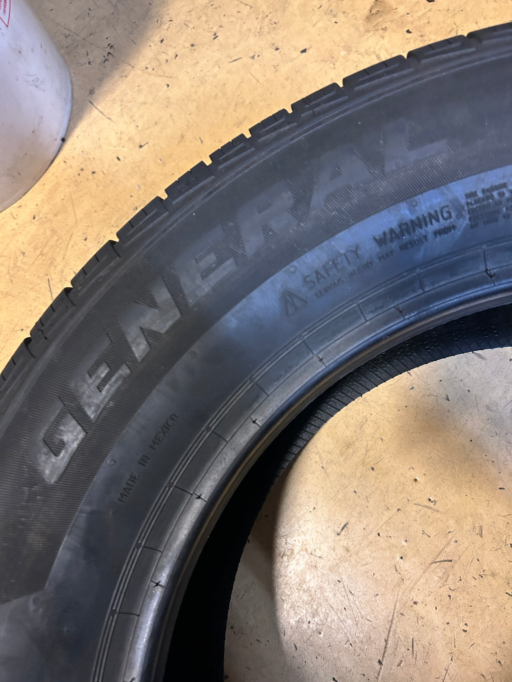GENERAL ALTIMAX RT45 BSW P 235 60 17 102H  ALL SEASON TIRE 15577550000