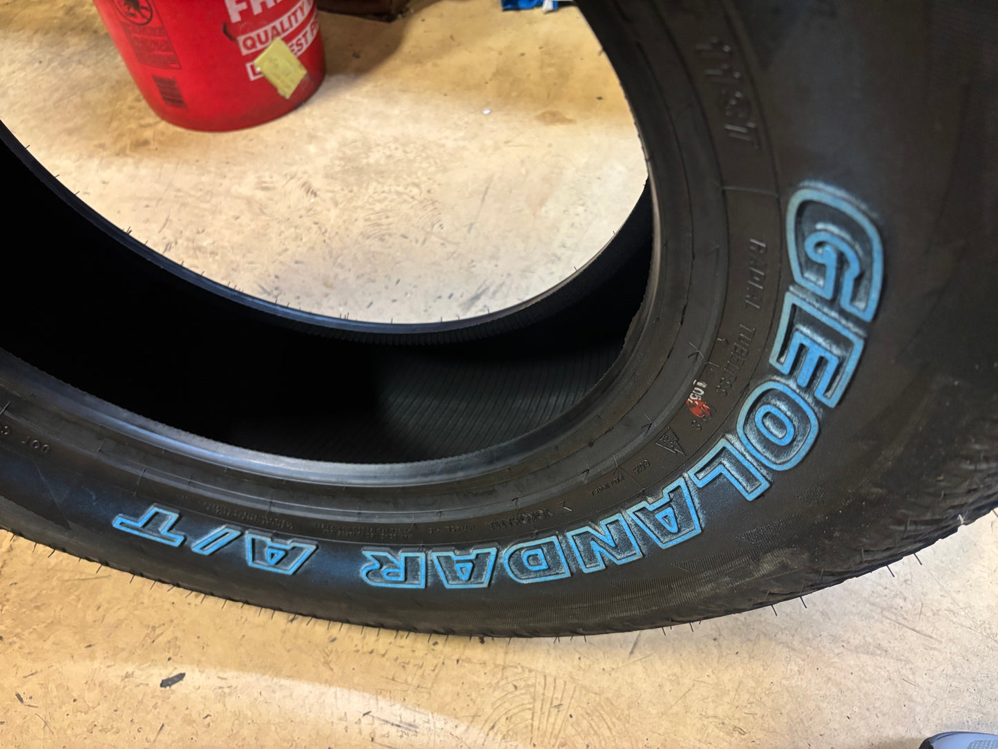 YOKOHAMA GEOLANDAR AT G015 RWL P 265 70 17 113T SL ALL TERRAIN TIRE 110101526