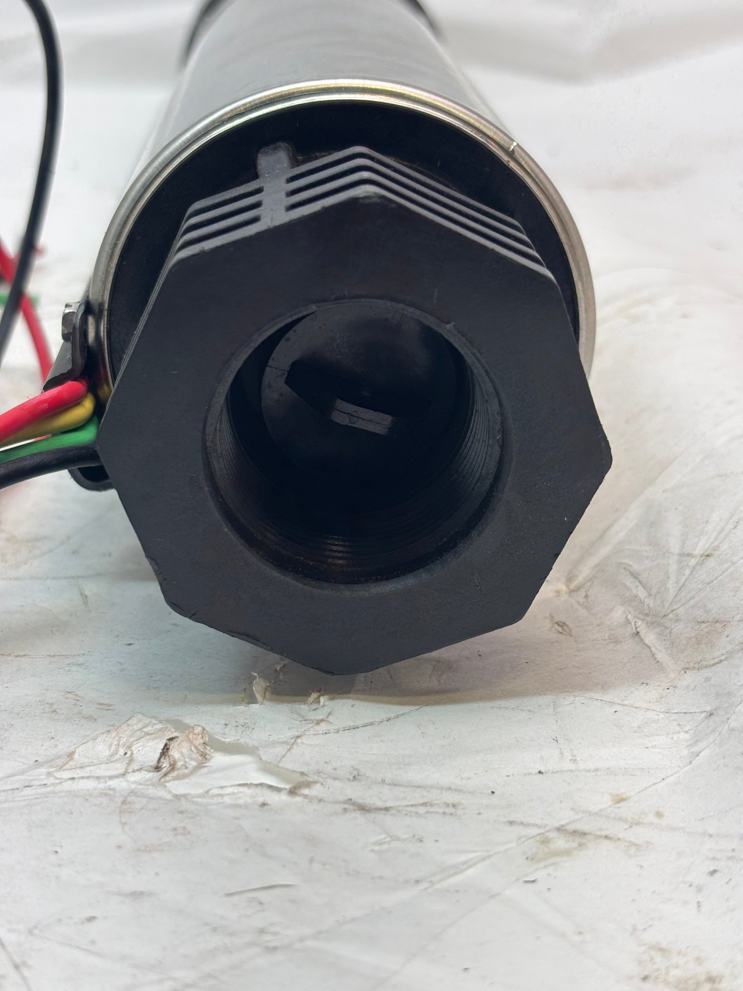 FLOTEC 3-WIRE SUBMERSIBLE WELL PUMP, FP3222-13, 4 IN