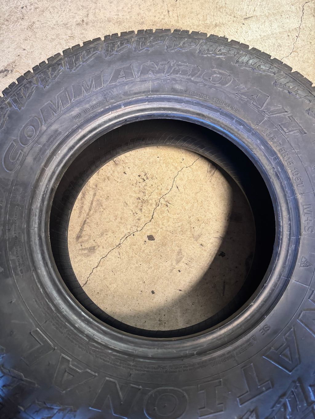 NOS NATIONAL COMMANDO A/T BSW P 235 75 15 105T ALL TERRAIN TIRE NLT64