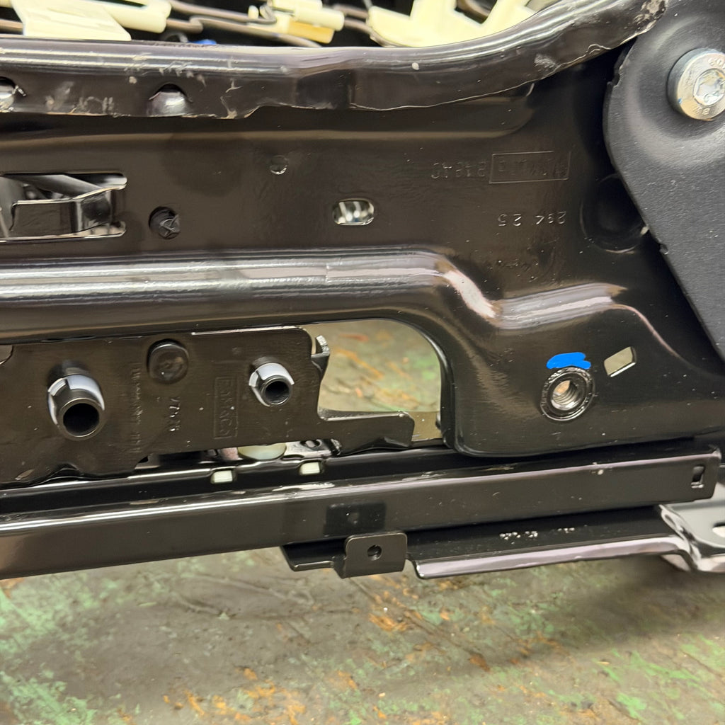 GENUINE FOMOCO REAR SEAT FRAMEND ROW FORD EXPLORER 2020 L1MA-613A38-EHG