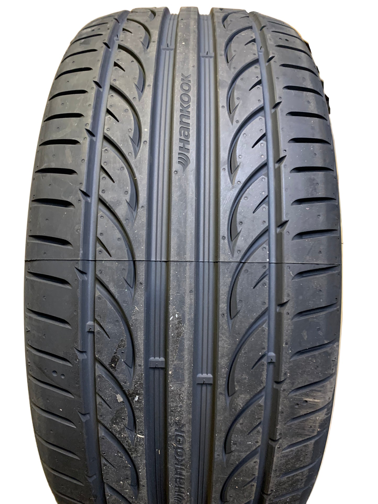 HANKOOK VENTUS V12 EVO2 BSW P 245 40 20 99Y XL UHP TIRE 1015366