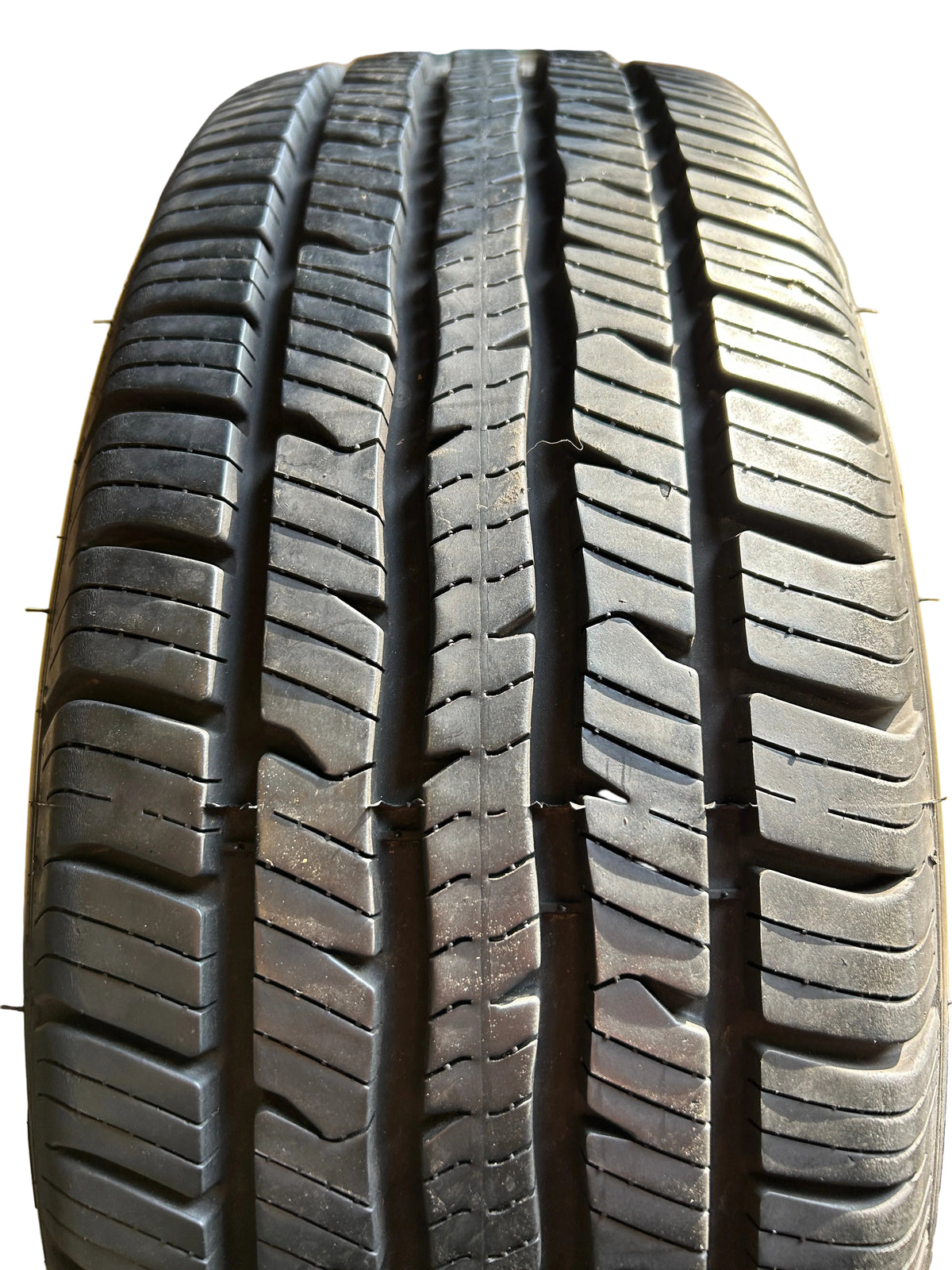 USED 11/32” BFGOODRICH ADVANTAGE CONTROL P 195 60 15 88H ALL SEASON TIRE 11824