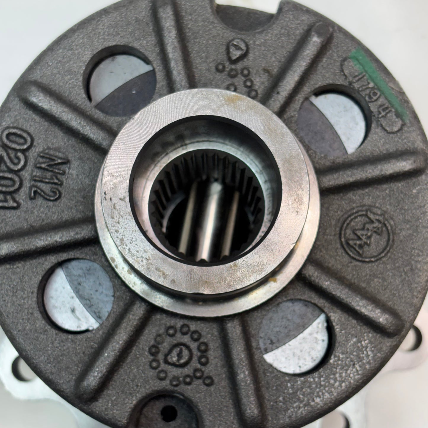 AAM LIMITED SLIP DIFFERENTIAL 30 SPLINE 10" H FOR DODGE 40193800