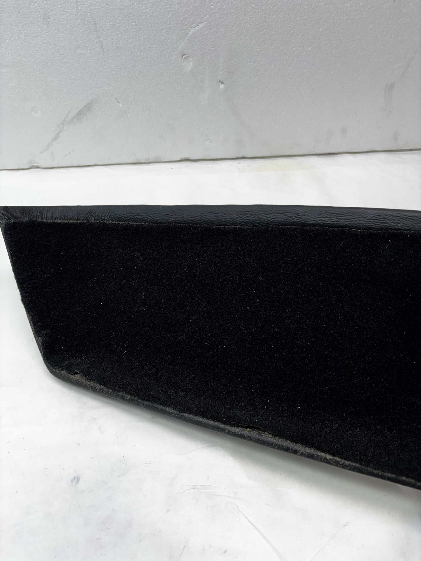 USED GENUINE PORSCHE 911 930 PASSENGERS DOOR POCKET LEATHER