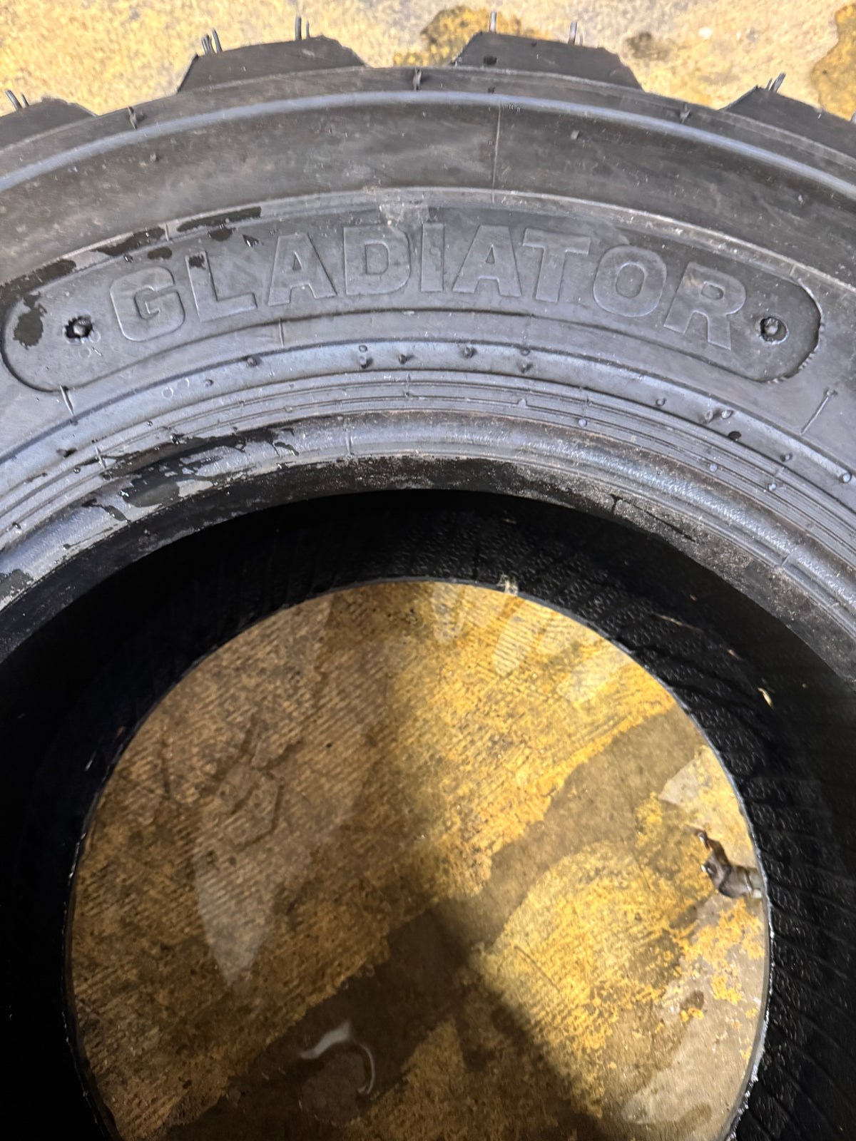 GLADIATOR AT-5131 BSW 12-16.5 12PLY SKID STEER TIRE 1597132654