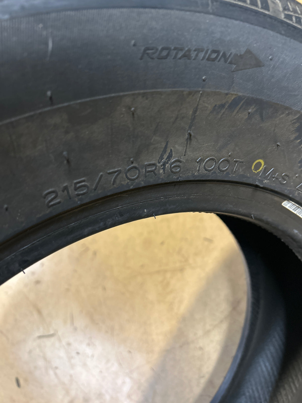 UNIROYAL TIGER PAW ICE/SNOW 3 BSW P 215 70 16 100T SL WINTER TIRE 09658