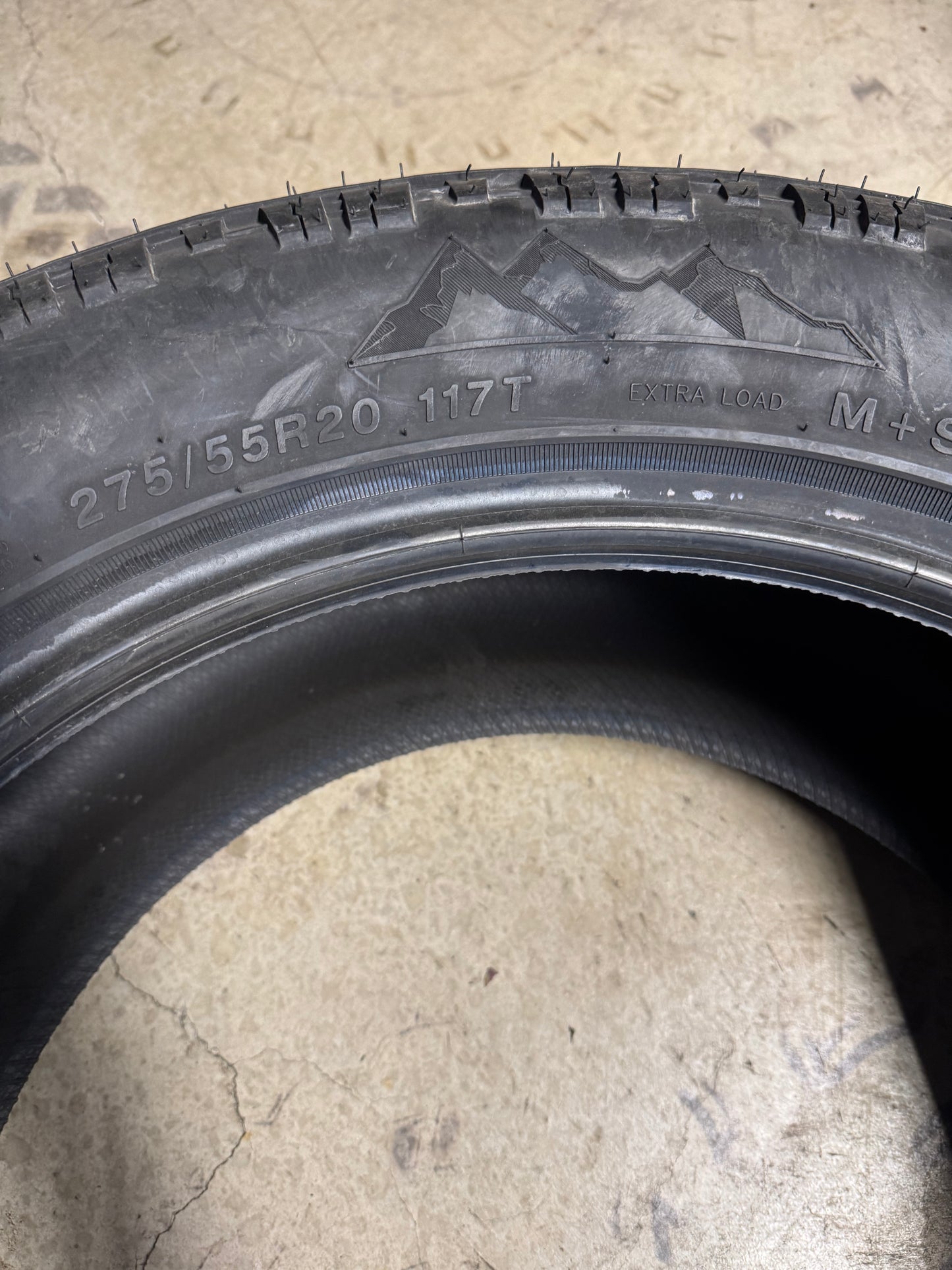 MILESTAR PATAGONIA X/T BSW P 275 55 20 117T XL ALL TERRAIN TIRE 24660008