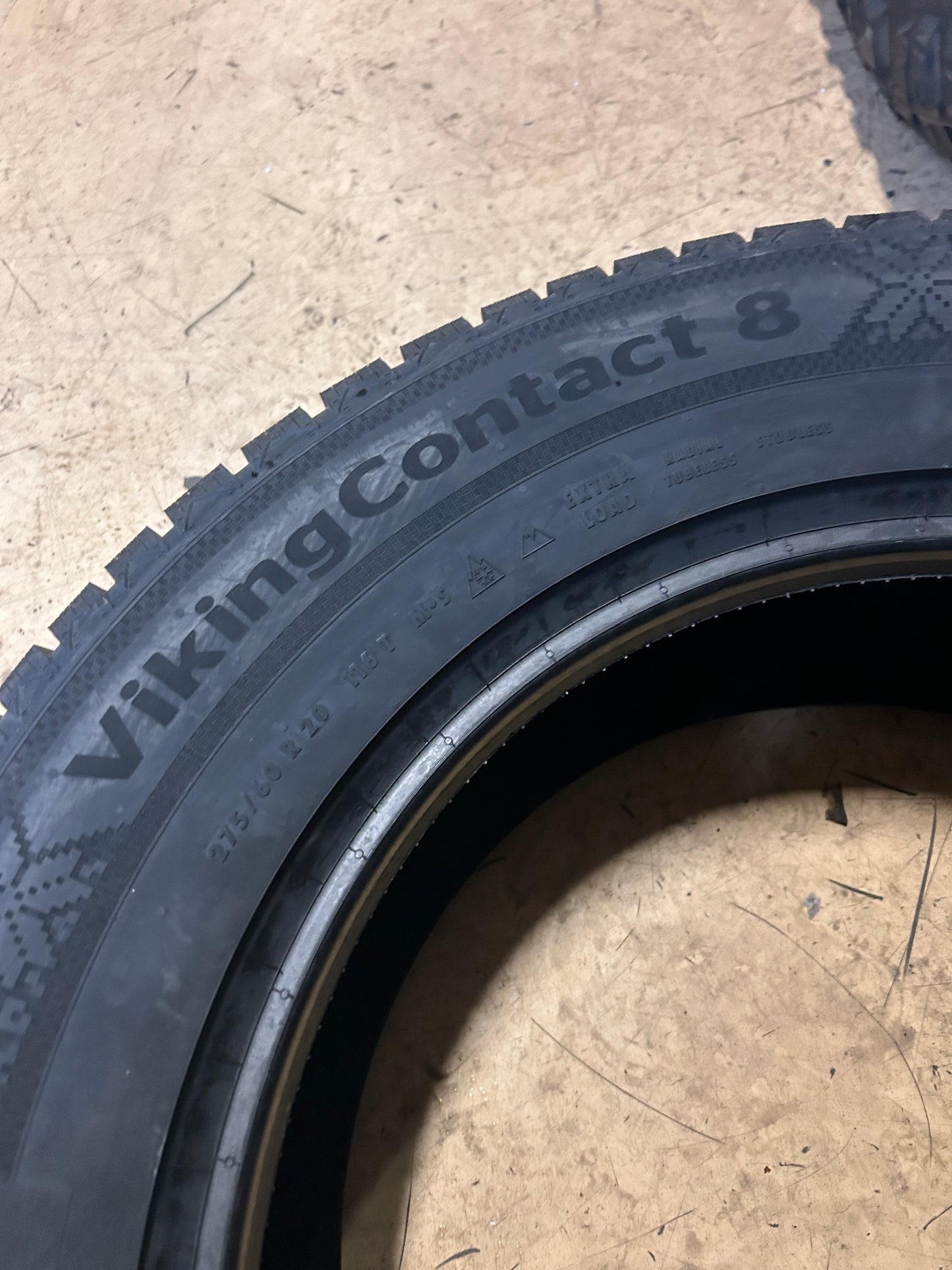 CONTINENTAL VIKINGCONTACT 8 BSW P 275 60 20 116T XL WINTER TIRE 3457600000