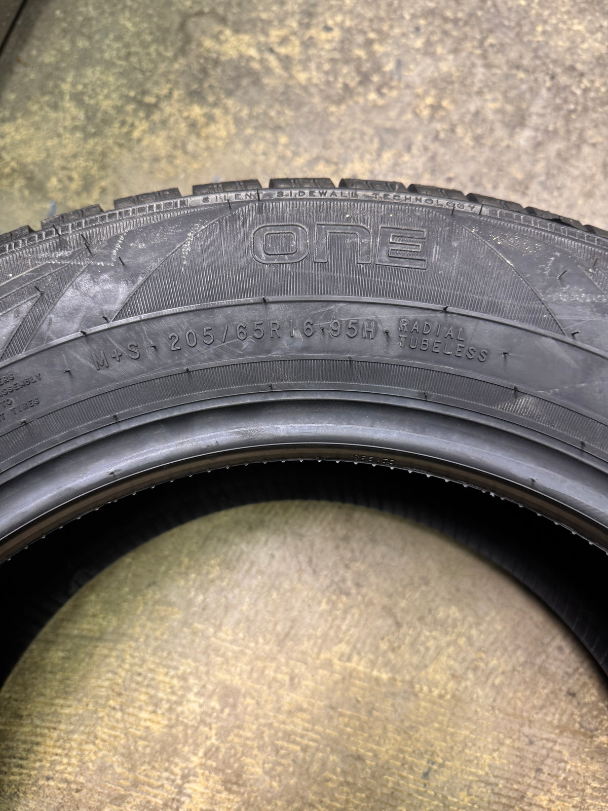 2 NOKIAN ONE BSW P 205 65 16 95H ALL SEASON TIRE T431347