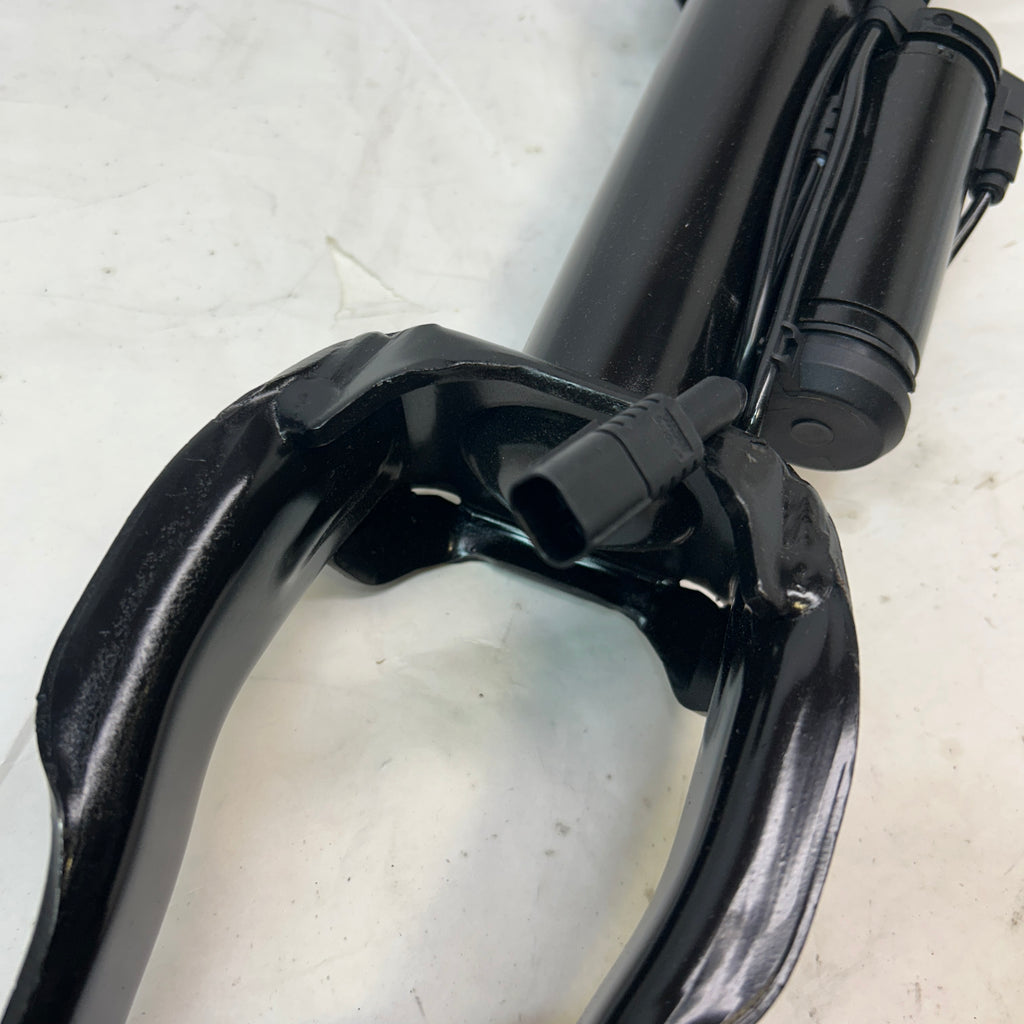 ARNOTT AIR SUSPENSION AIR STRUT FOR MERCEDES BENZ GL CLASS 12-19  AS3061