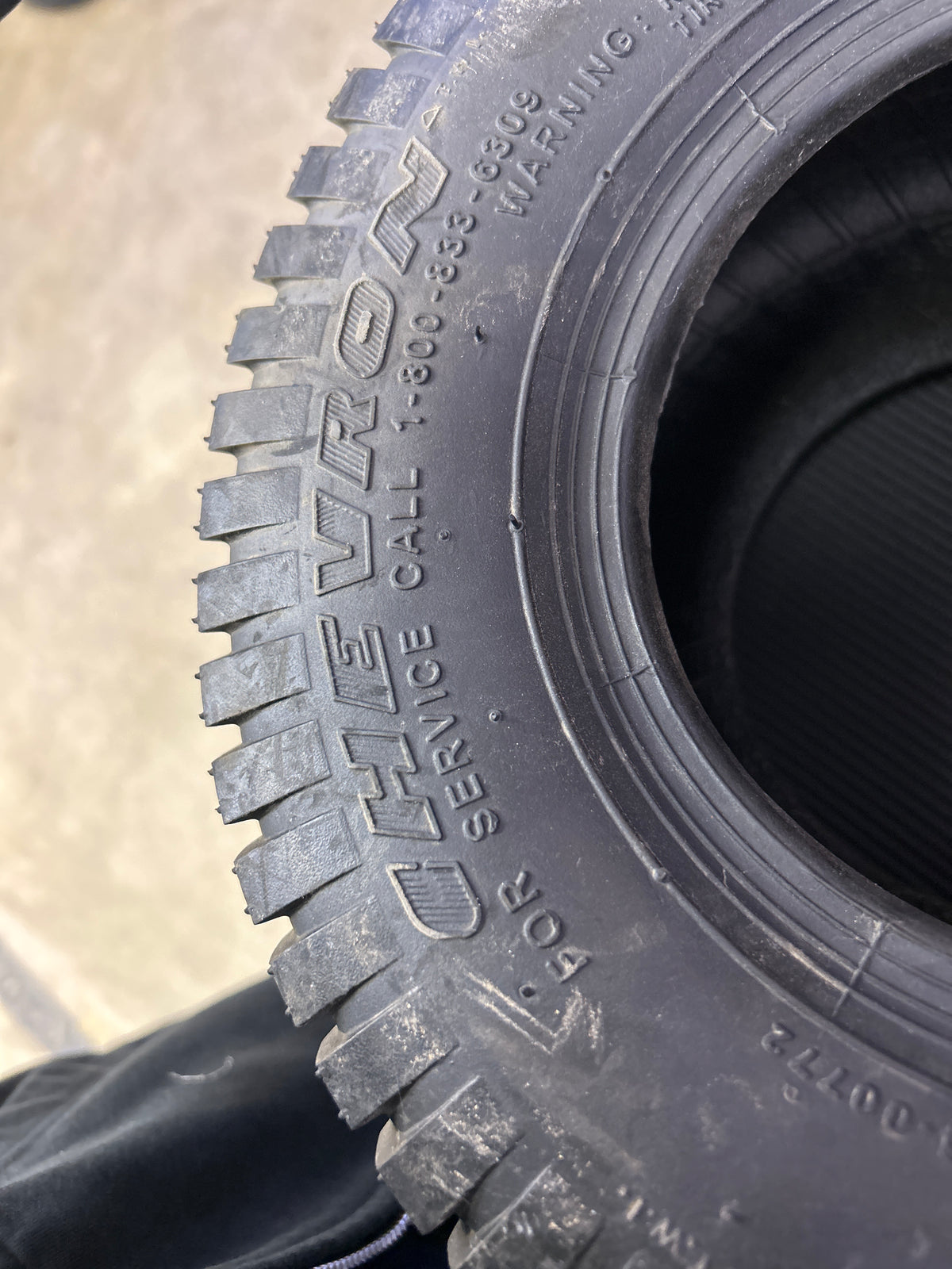 OTR CHEVRON BSW 13 6.5 6 4PLY LAWN TIRE T5604136506