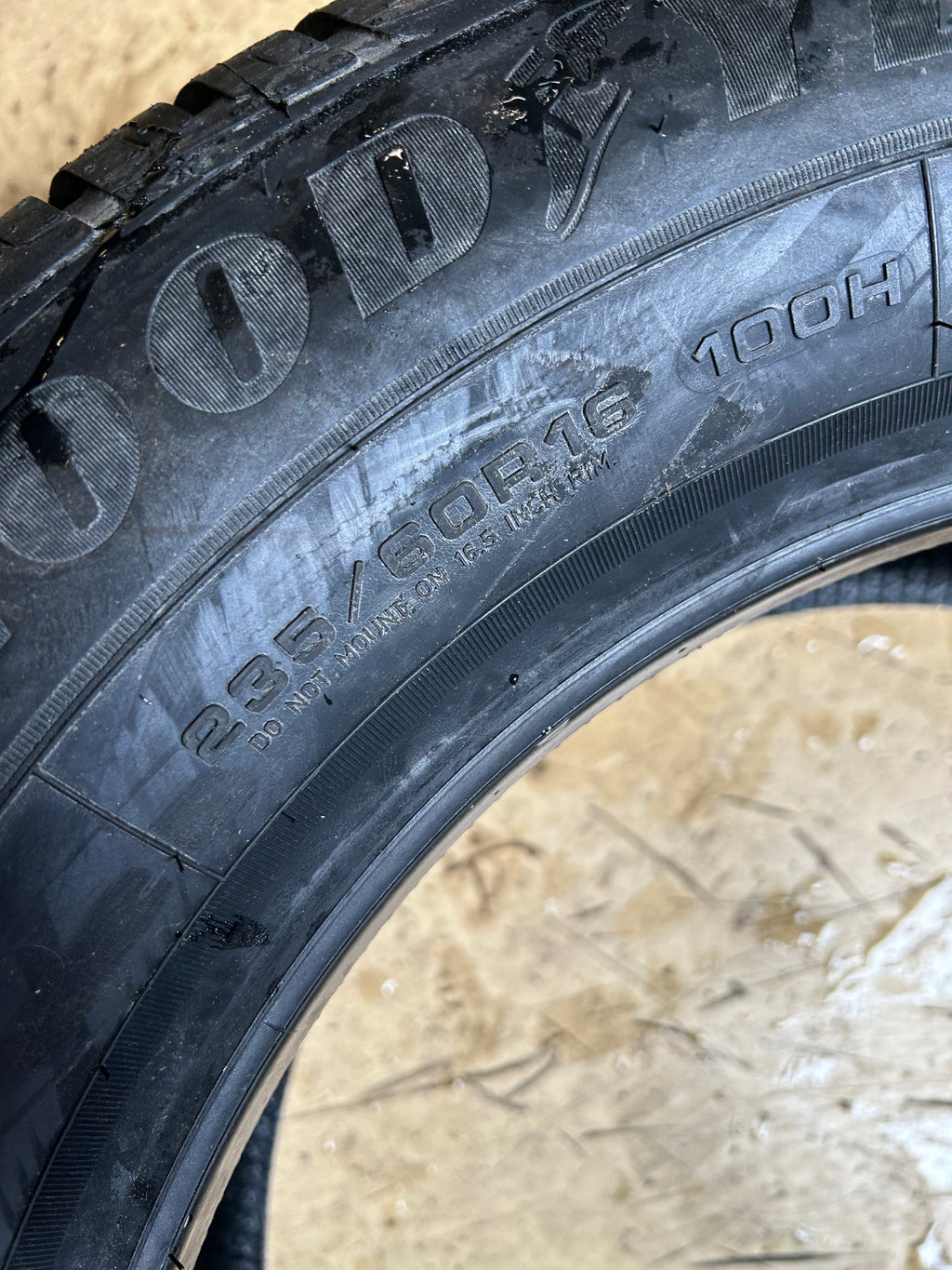 GOODYEAR ULTRA GRIP PERFORMANCE PLUS P 235 60 16 100H WINTER TIRE 117334637