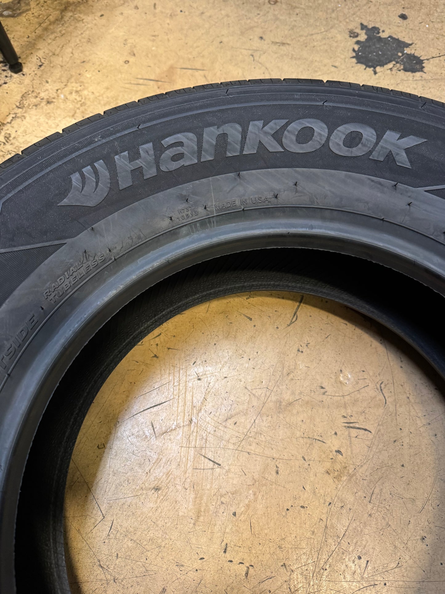 2 NOS HANKOOK KINERGY PT BSW P 215 70 15 98T ALL SEASON TIRE 1021395