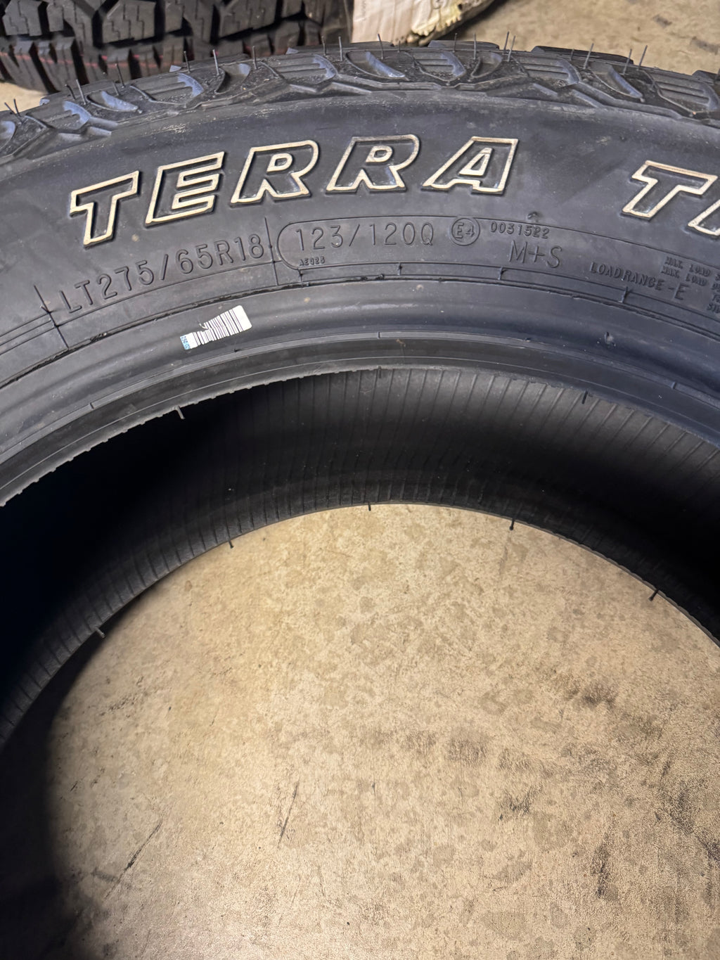 HERCULES TERRA TRAC T/G MAX OWL LT 275 65 18 123/120Q 10PLY RUGGED TERRAIN TIRE 09075