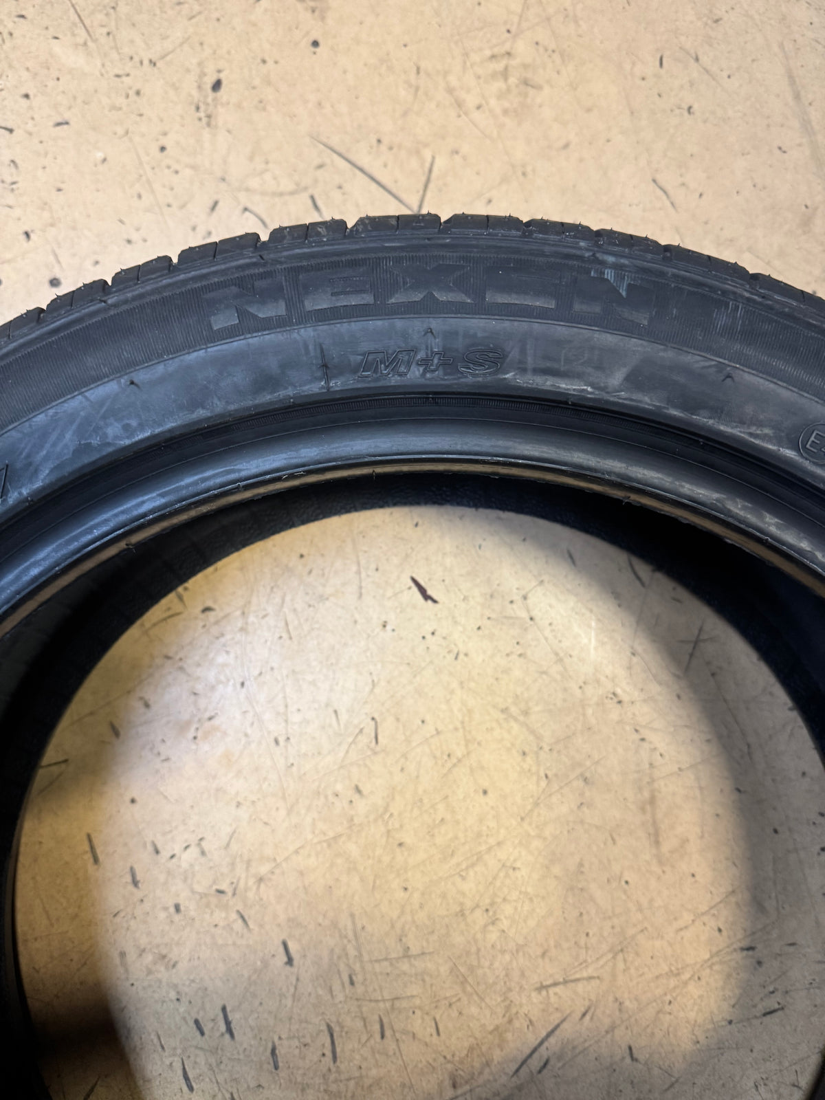 NEXEN NPRIZ AH8 BSW P 215 45 18 89V ALL SEASON TIRE 17613NXK