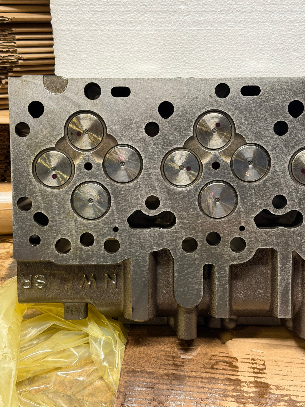 REMAN. CUMMINS CYLINDER HEAD EPA13 8.9L ISC/ISL ENGINES 5529501RX
