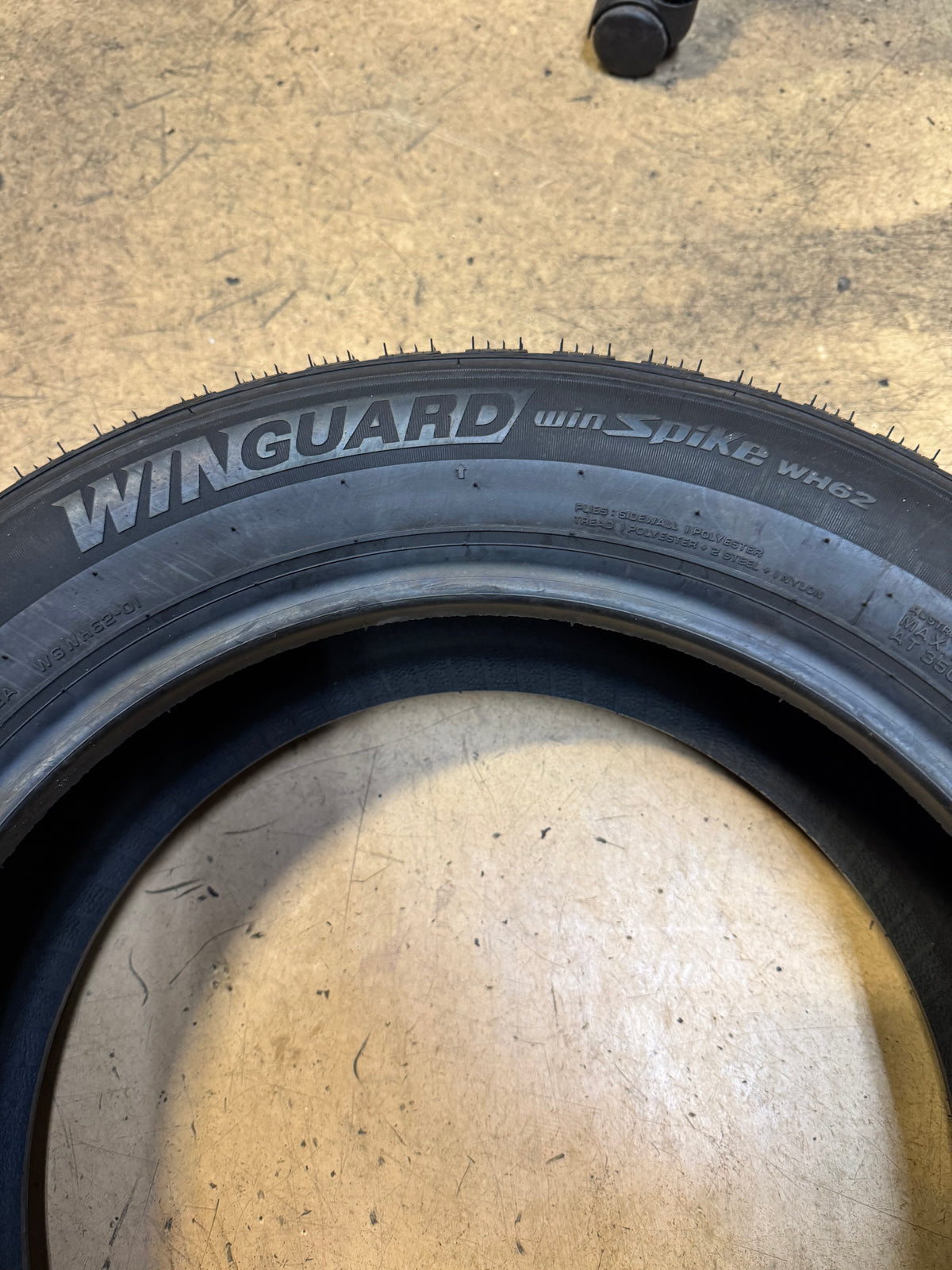 NEXEN WINGUARD WINSPIKE BSW P 195 60 16 89T WINTER TIRE 14223NXK