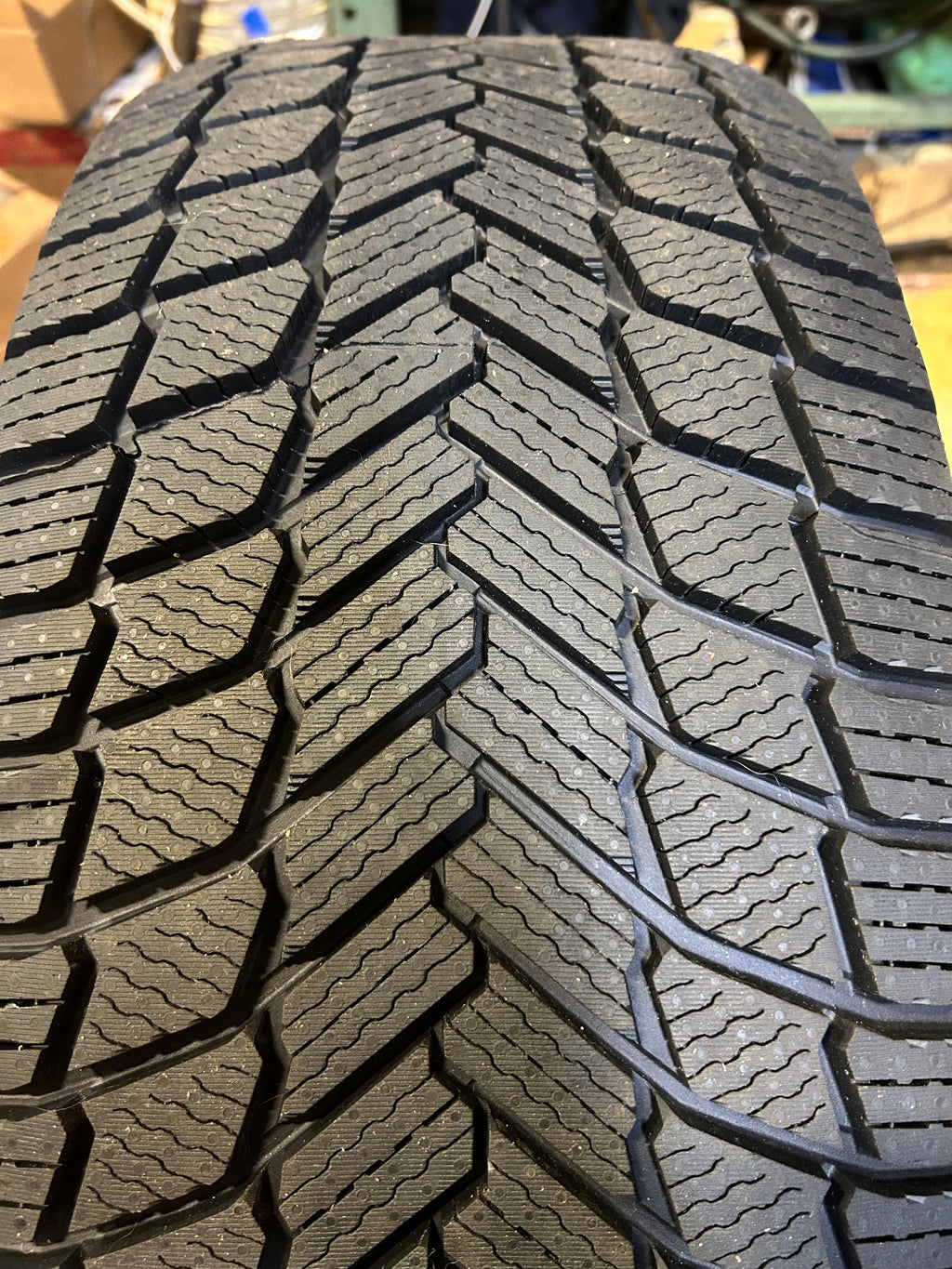 MICHELIN X-ICE SNOW BSW P 265 50 20 111T XL WINTER TIRE 84256
