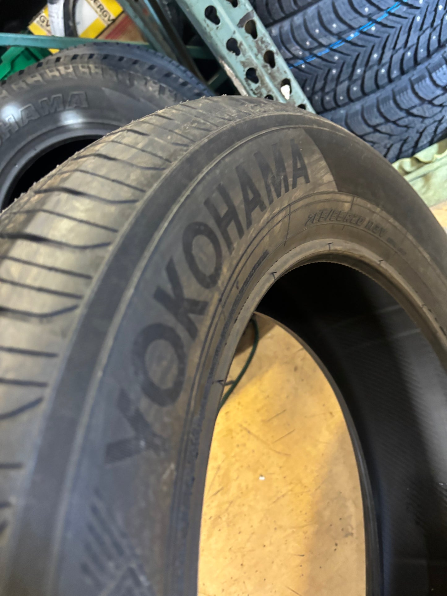 2 YOKOHAMA GEOLANDAR X-CV G057E P 265 55 20 113V XL ALL SEASON TIRE 110193429