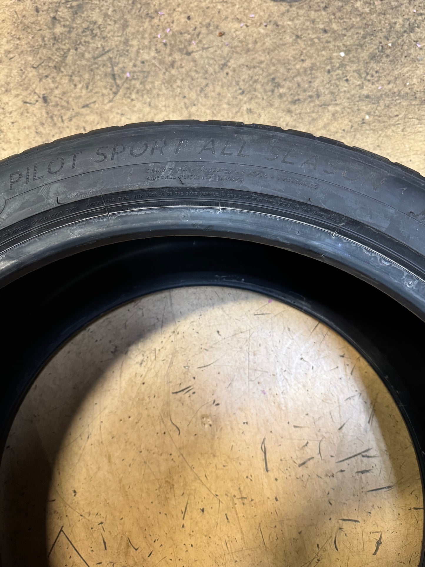 MICHELIN PILOT SPORT ALL SEASON 4 BSW P 275 40 21 107Y XL UHP ALL SEASON TIRE 71327