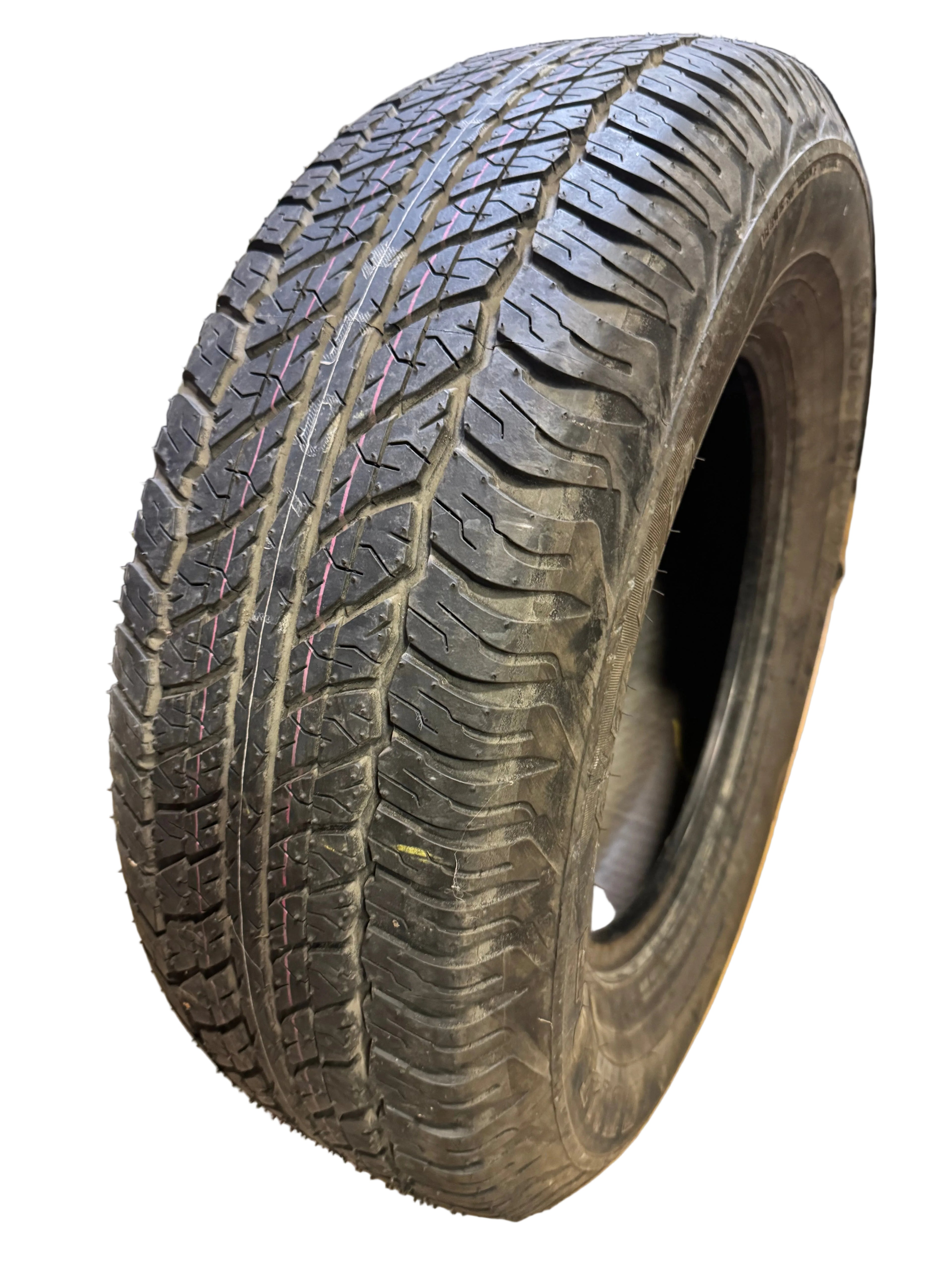NOS DUNLOP GRANDTREK AT20 BSW P 265 70 17 113S ALL SEASON TIRE 290105041