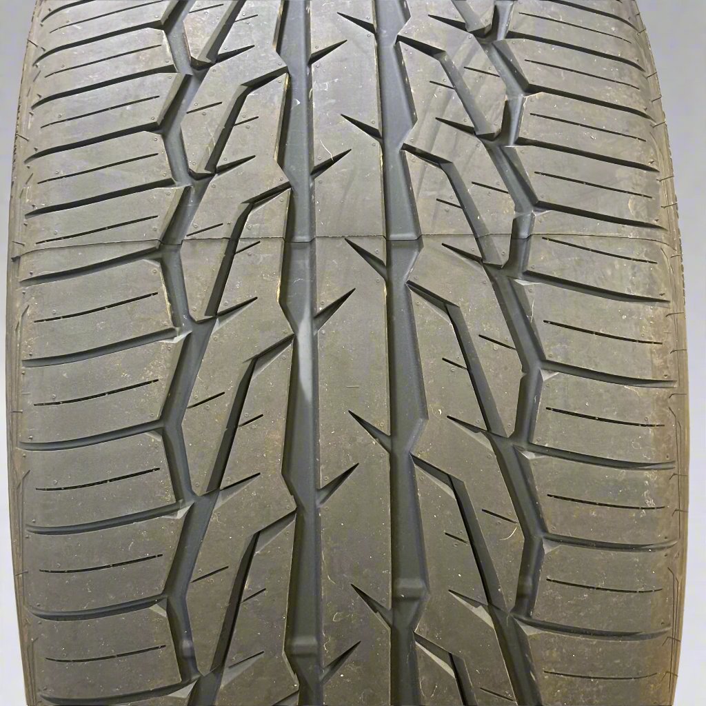 TOYO EXTENSA HP II BSW P 315 35 17 102W ALL SEASON TIRE 196470