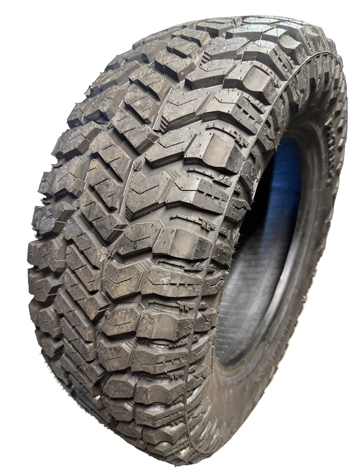 PATRIOT RUGGED TERRAIN BSW LT 275 65 18 123/120Q 10PLY  TIRE PASYTH0114