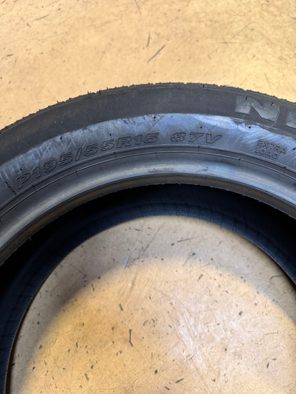 NOS NEXEN NPRIZ AH5 BSW P 195 55 15 87V XL ALL SEASON TIRE 12558NXK