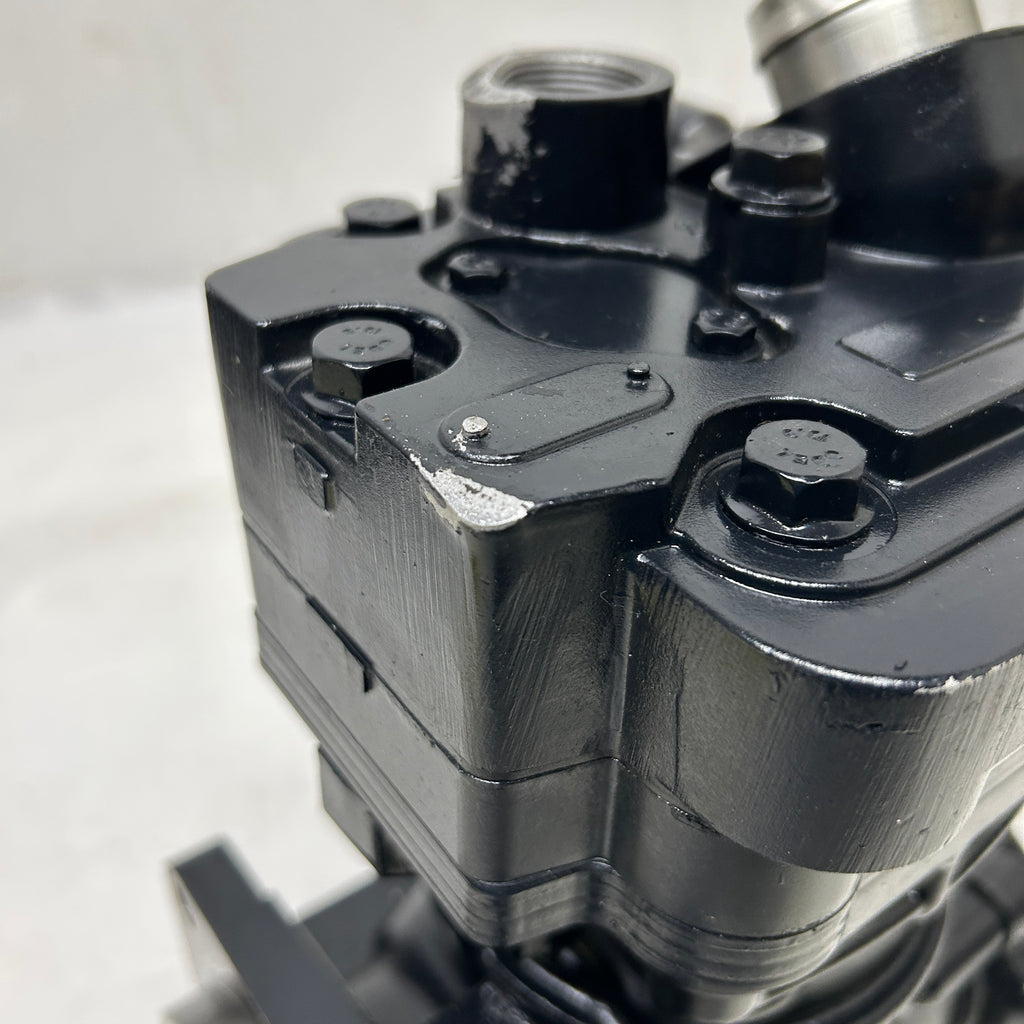 DETROIT DD15 ENGINE AIR COMPRESSOR REFURBISHED DOES NOT INCLUDE GASKETS  RA4711302515